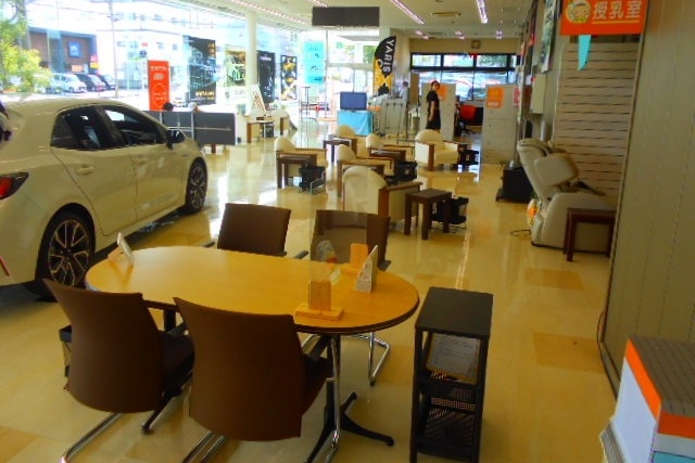 店内２
