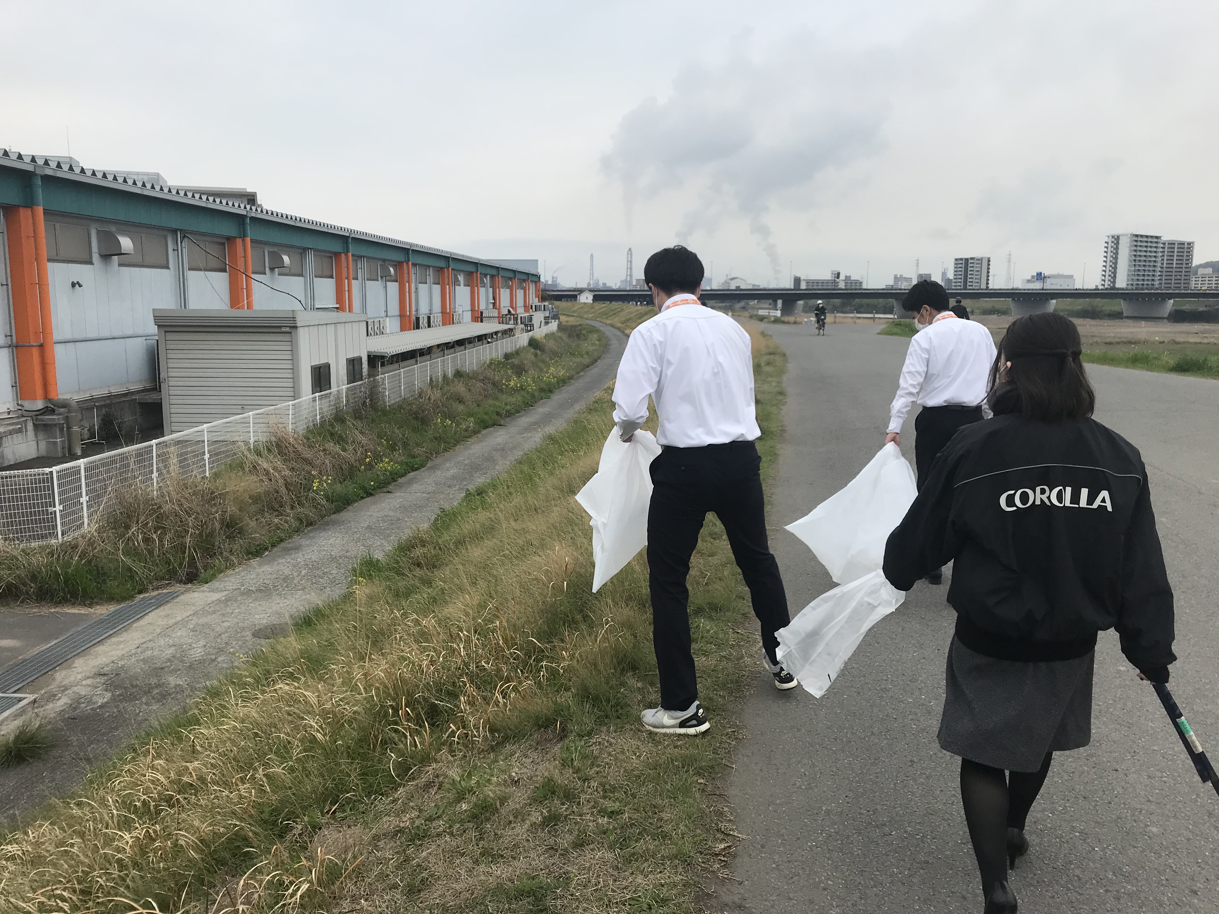 アースキャンペーン  トヨタカローラ大分