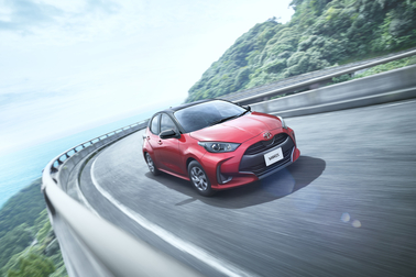 G(1.5L・2WD・6MT)